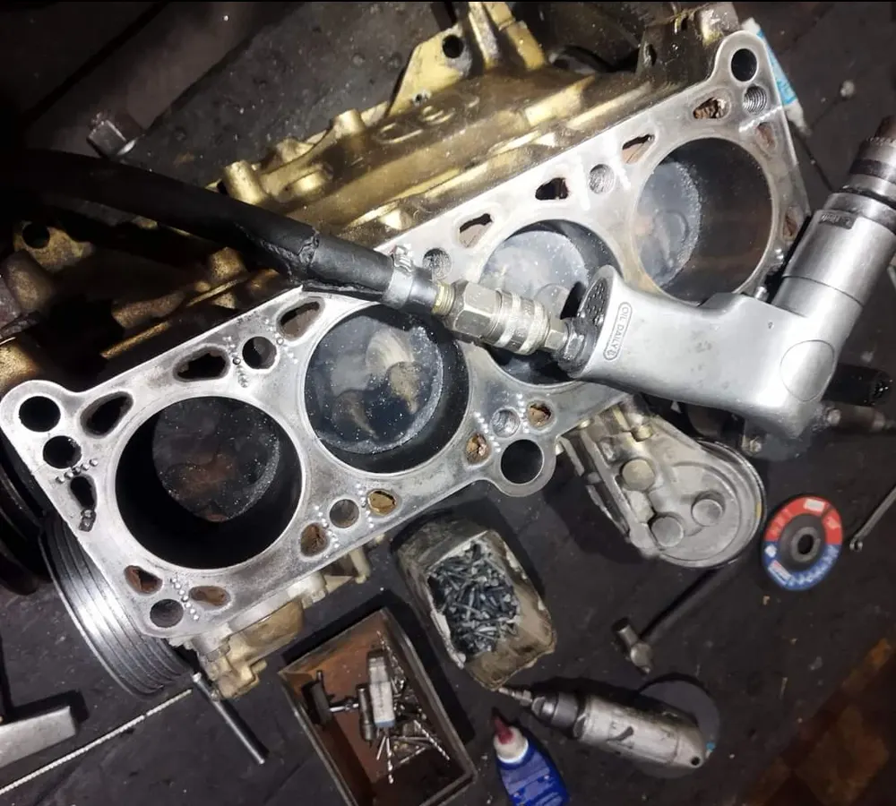 Reparación en frío, trabajo de Metalock Uruguay
